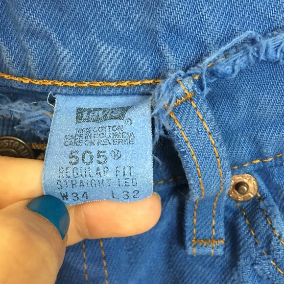 🚫SOLD🚫 Levi denim skirt - Picture 3 of 4